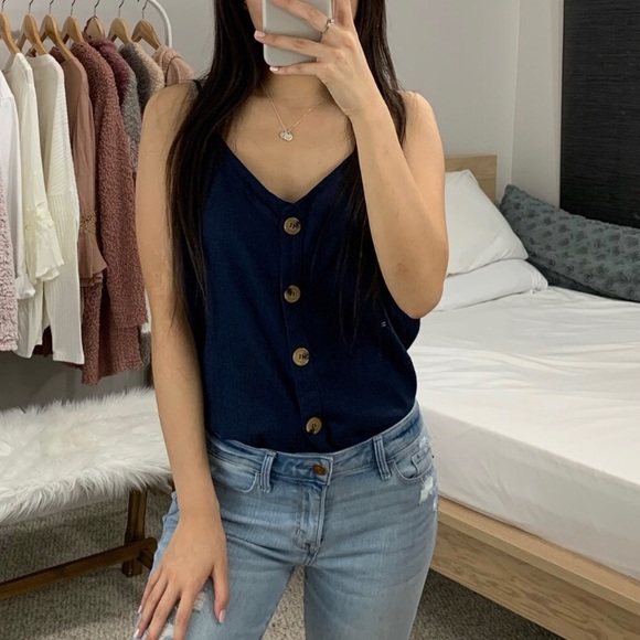 💝Navy Blue Linen Button Tank Top💝 - Picture 4 of 4